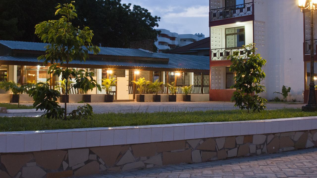 Consir Executive Lodge Άκρα Εξωτερικό φωτογραφία