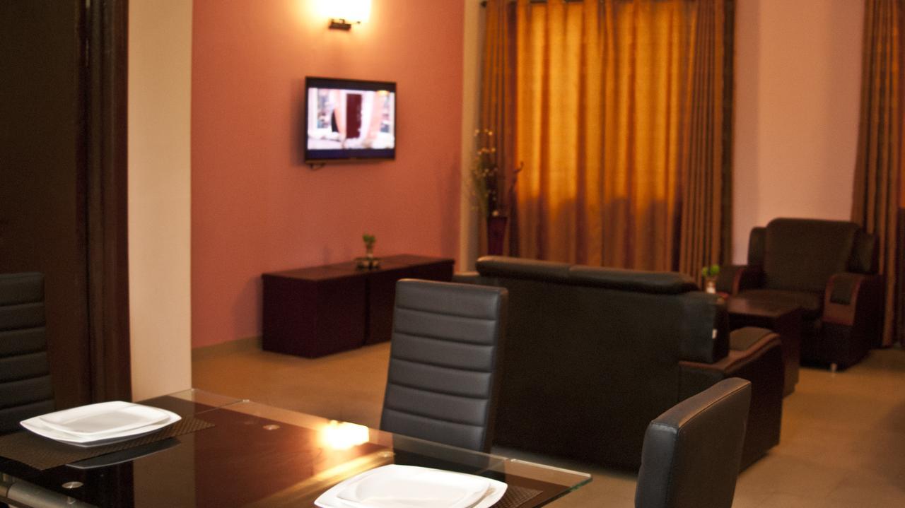 Consir Executive Lodge Άκρα Εξωτερικό φωτογραφία